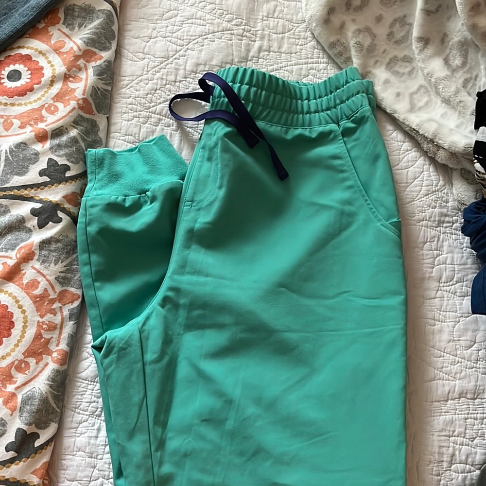 FIGS scrub pants